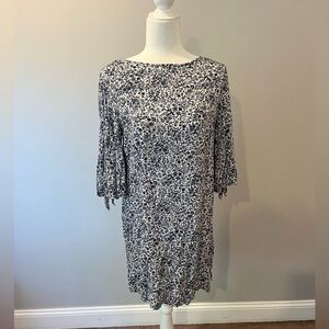 H&M Tie-Sleeve Floral Print Navy Blue & White Shift Dress Size 6